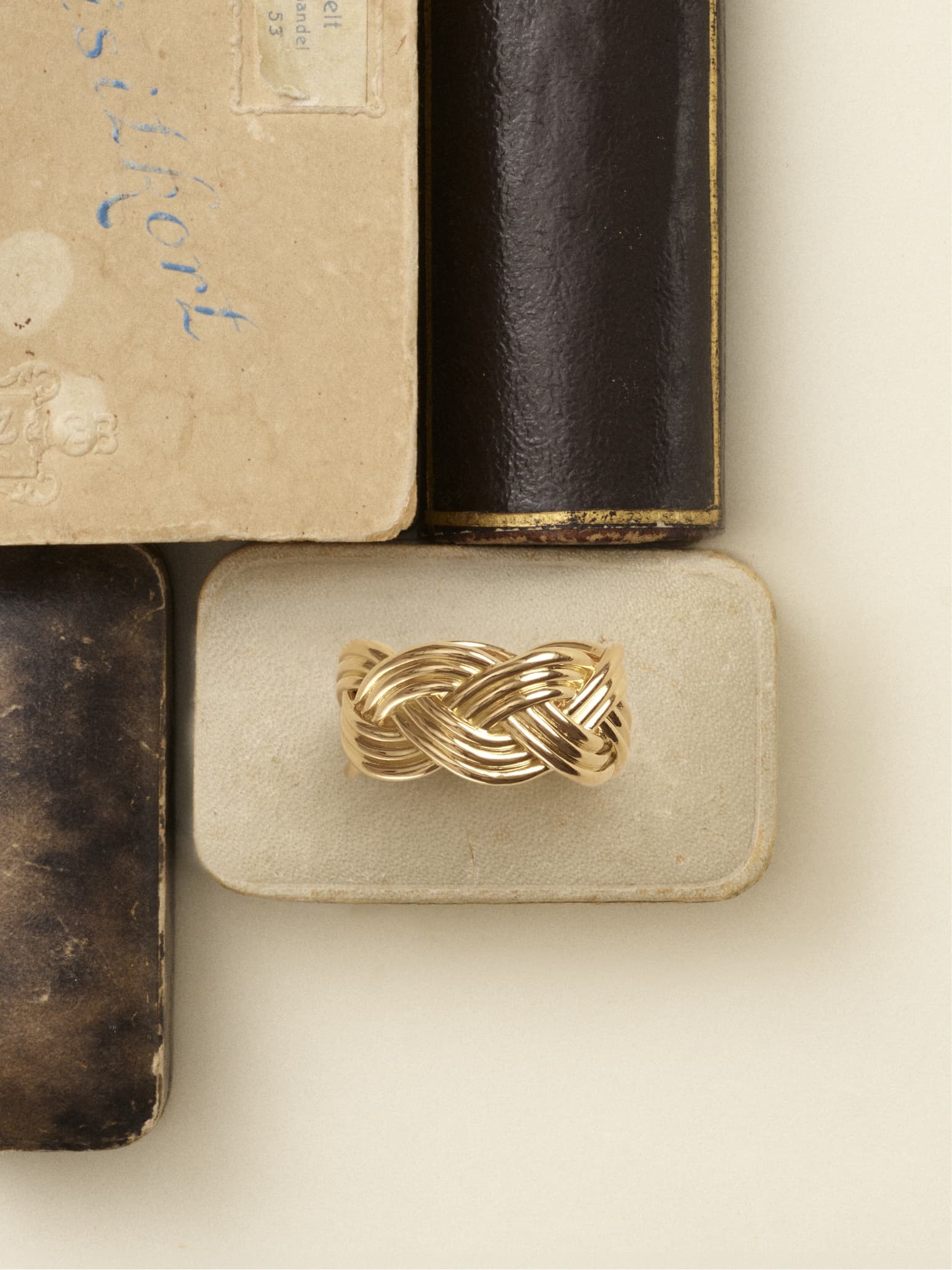 Shop rings