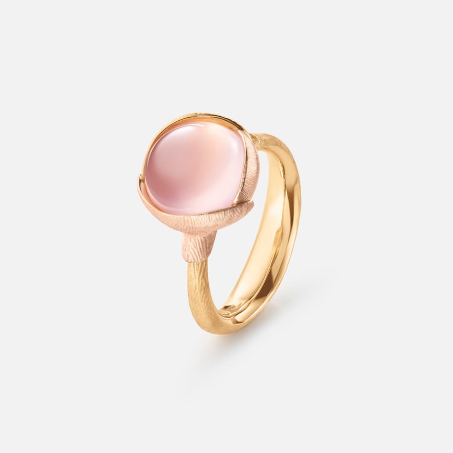 Lotus Ring size 2 in Yellow and Rose Gold  with Rose Quartz  |  Ole Lynggaard Copenhagen