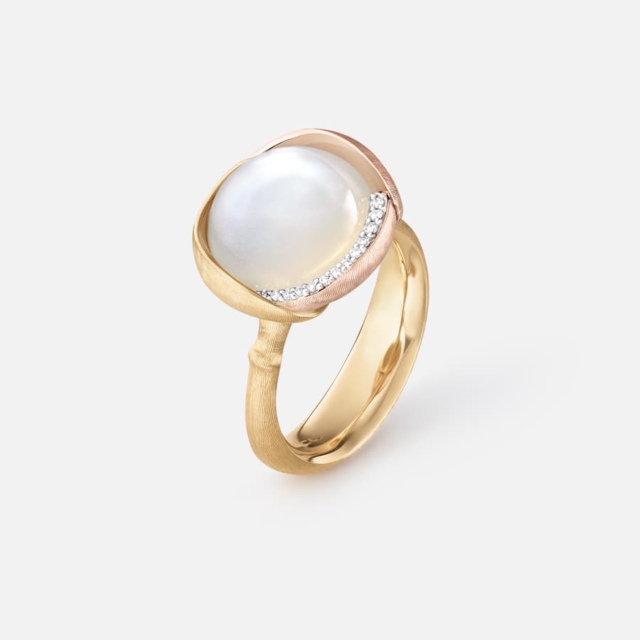 Lotus-ring 3 i rødguld og rosaguld med diamanter og hvid månesten | Ole Lynggaard