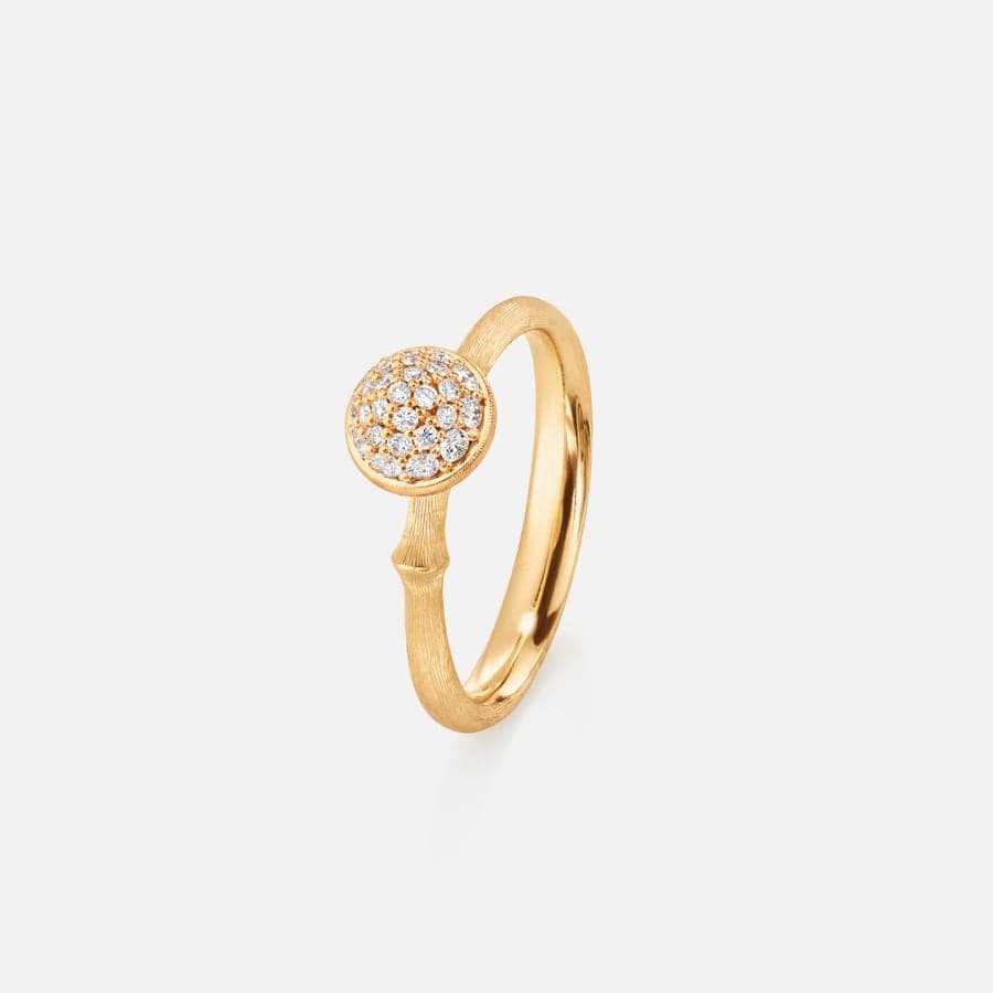 Petite Bague Lotus en Or Jaune 18 Carats et Diamants  |  Ole Lynggaard Copenhagen