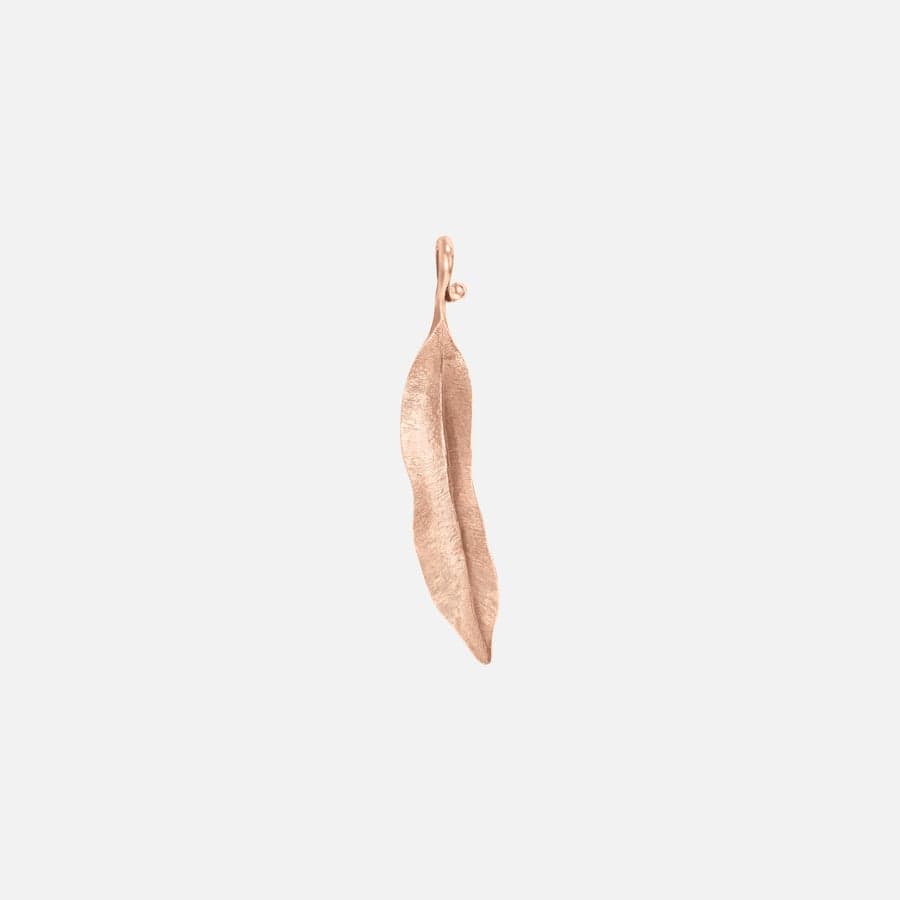 Leaves Collection 4.5 cm Pendant in 18 Karat Rose Gold   |  Ole Lynggaard Copenhagen 