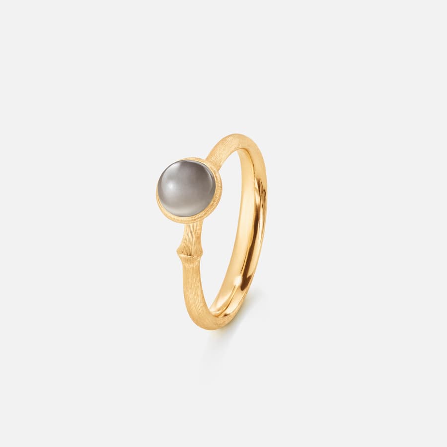 Bague Lotus taille 0 en Or Jaune 18 Carats avec Pierre de Lune Grise  |  Ole Lynggaard Copenhagen