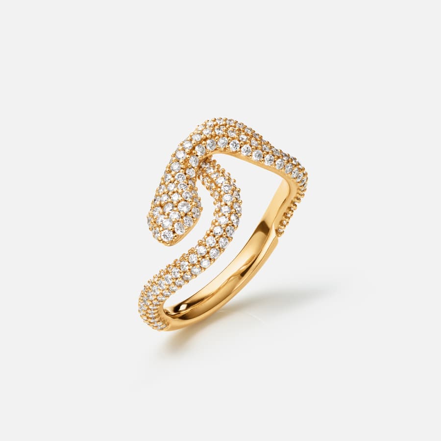 Bague Snakes Petite en Or Jaune sertie de Diamants Pavé |  Ole Lynggaard Copenhagen 