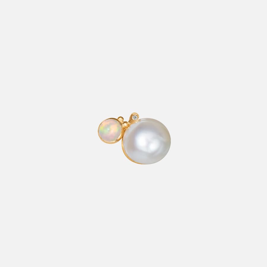 BoHo Perlenohrstecker in Gold mit Opal und Diamant | Ole Lynggaard Copenhagen