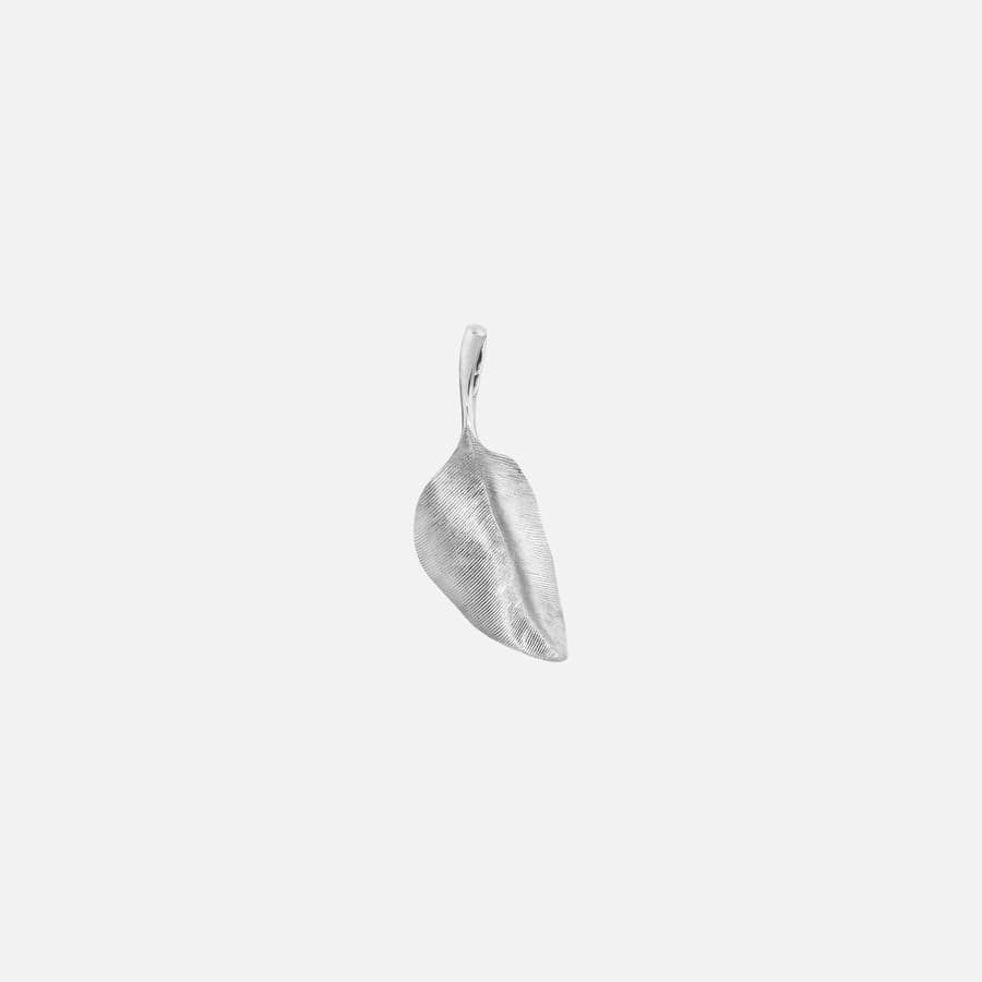 Leaves Collection 3 cm Pendant in Sterling Silver   |  Ole Lynggaard Copenhagen 