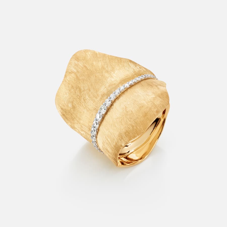 Bague Collection Leaves en Or Jaune 18 carats et Diamants | Ole Lynggaard Copenhaguen