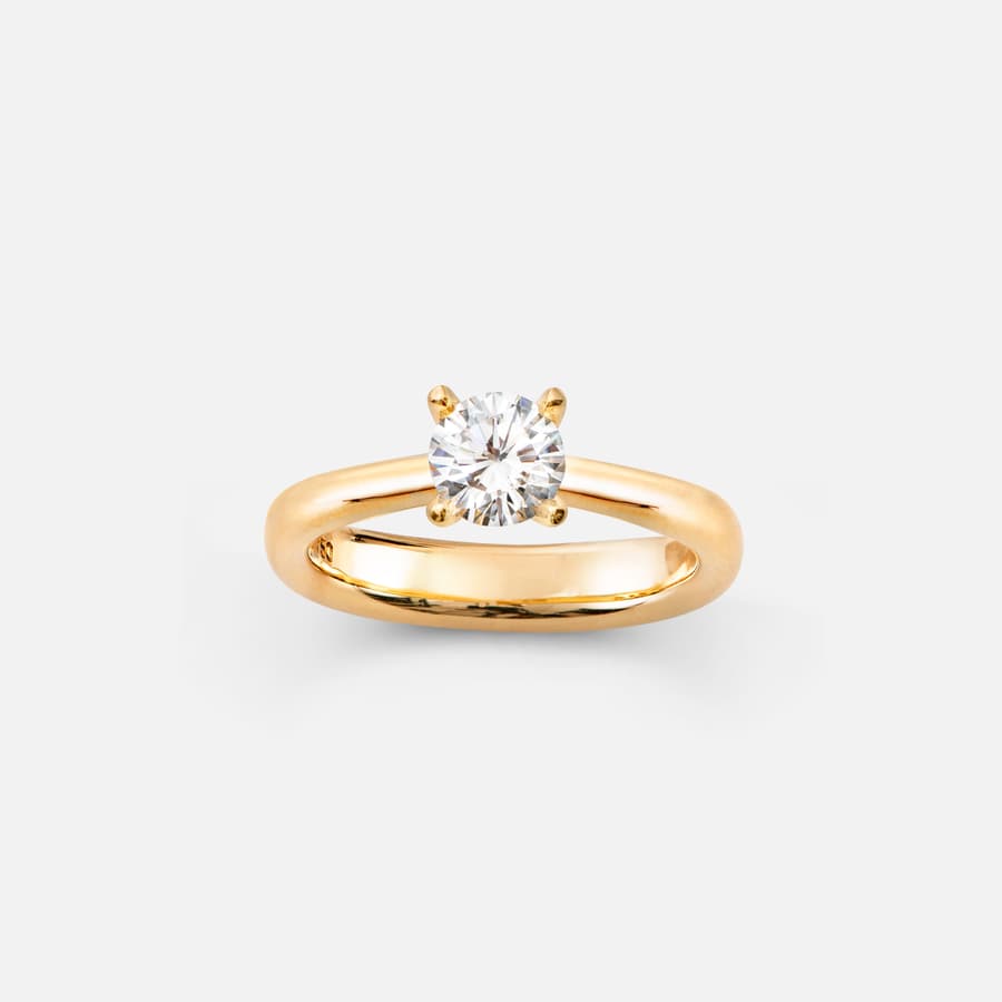 Classic Solitaire Ring Heavy in Yellow Gold with Brilliant Cut Diamond  |  Ole Lynggaard Copenhagen 