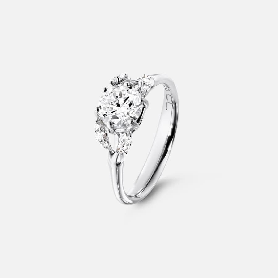 Bague Solitaire Winter Frost en Or Blanc  |  Ole Lynggaard Copenhagen 
