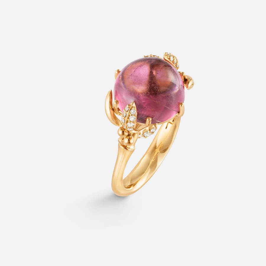 Bague Winter Frost en Or 18 Carats, Tourmaline Cerise et Diamants | Ole Lynggaard Copenhagen