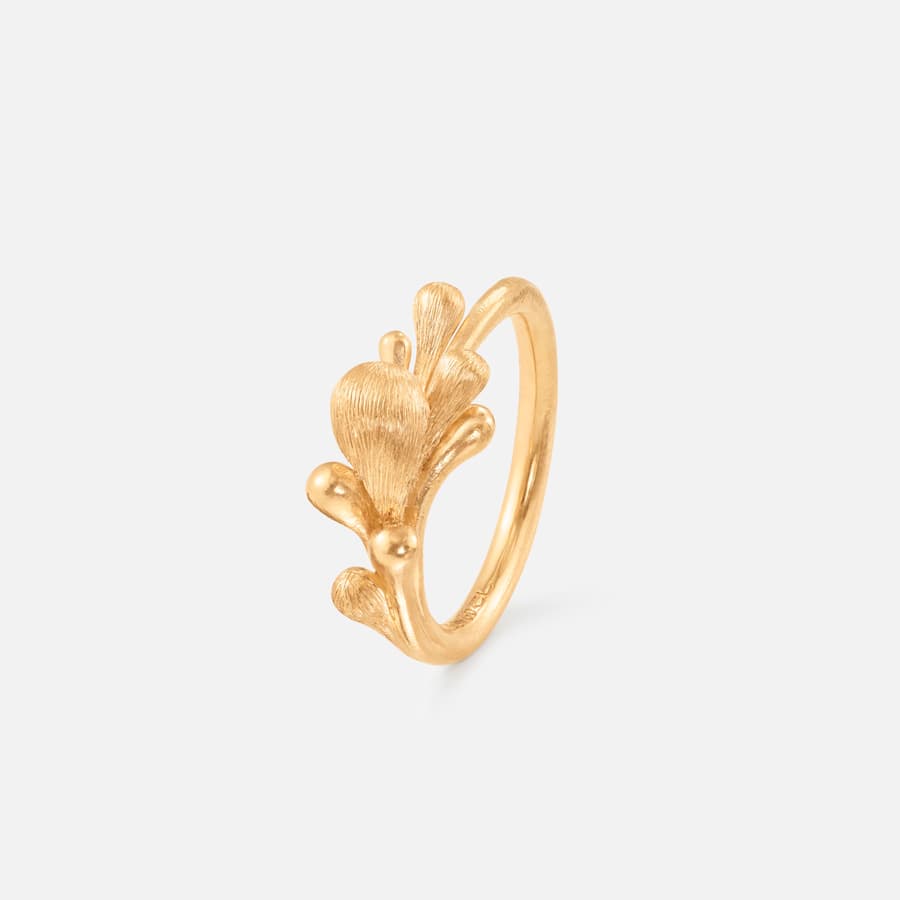 BoHo Ring in 18K Gold  |  Ole Lynggaard Copenhagen