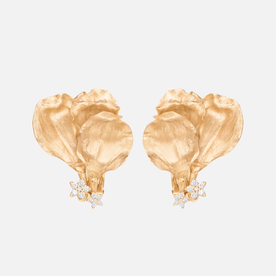 Wild Rose Stars Earclips in Gold with Diamonds  |  Ole Lynggaard Copenhagen 