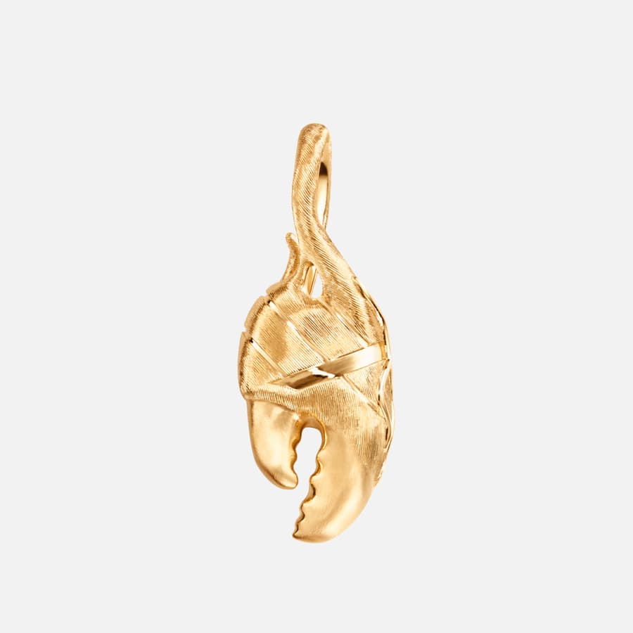 Grand pendentif Claw Young Fish en or jaune 18 carats | OLE LYNGGAARD COPENHAGEN