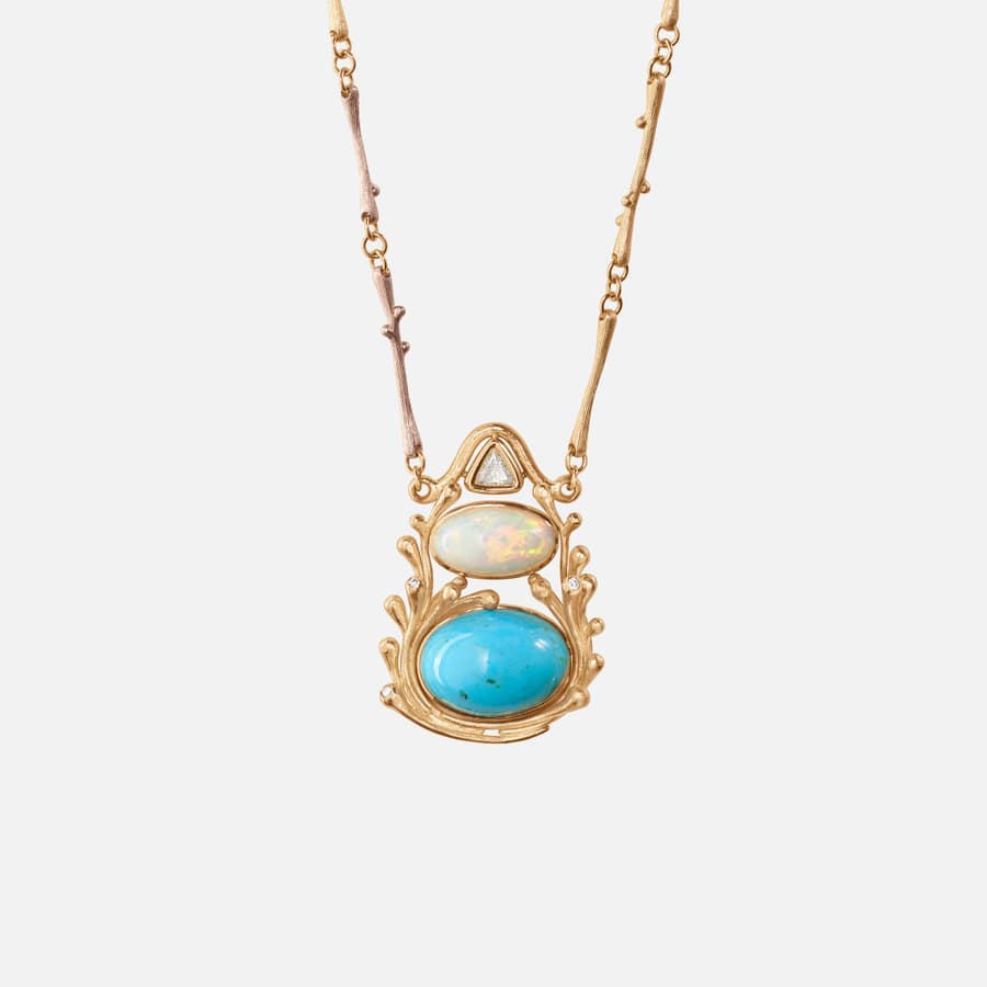 BoHo vedhæng på Nature collier af rødguld og rosaguld med opal, turkis, en trillantsleben diamant og 10 brillantslebne diamanter | Ole Lynggaard Copenhagen
