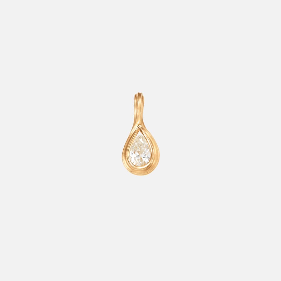 Pendentif solitaire Ocean Drop en or jaune 18 carats avec un diamant | Ole Lynggaard