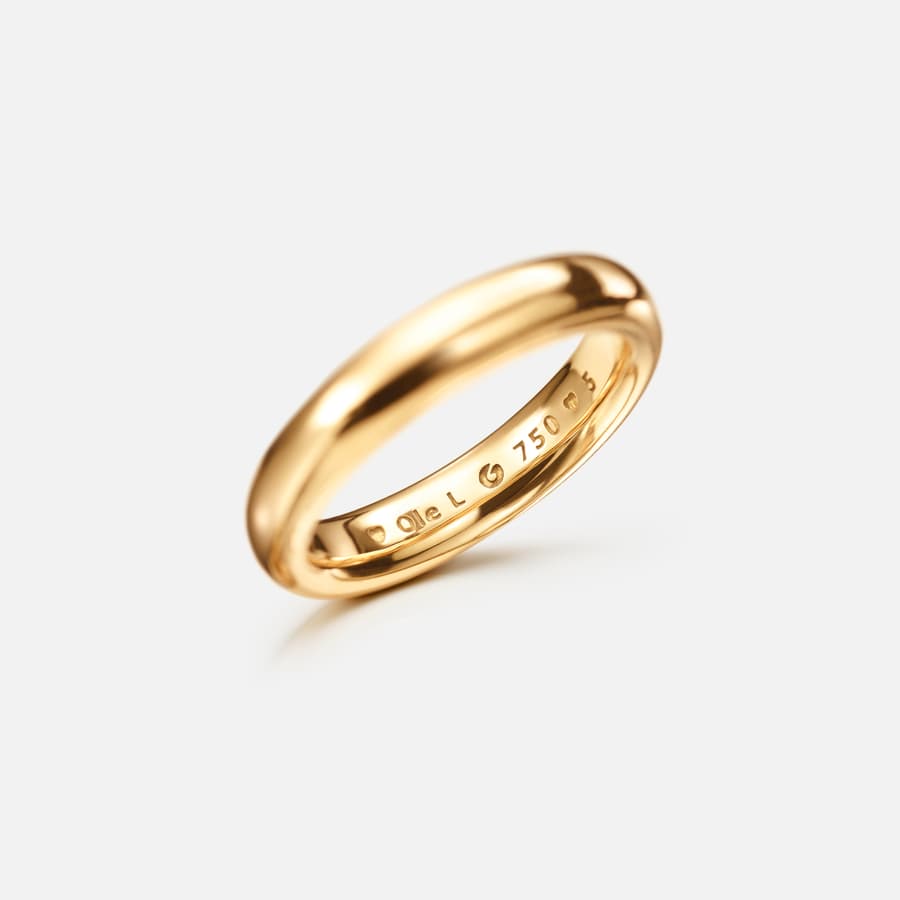 The Ring, 5mm aus poliertem Gelbgold  |  Ole Lynggaard 