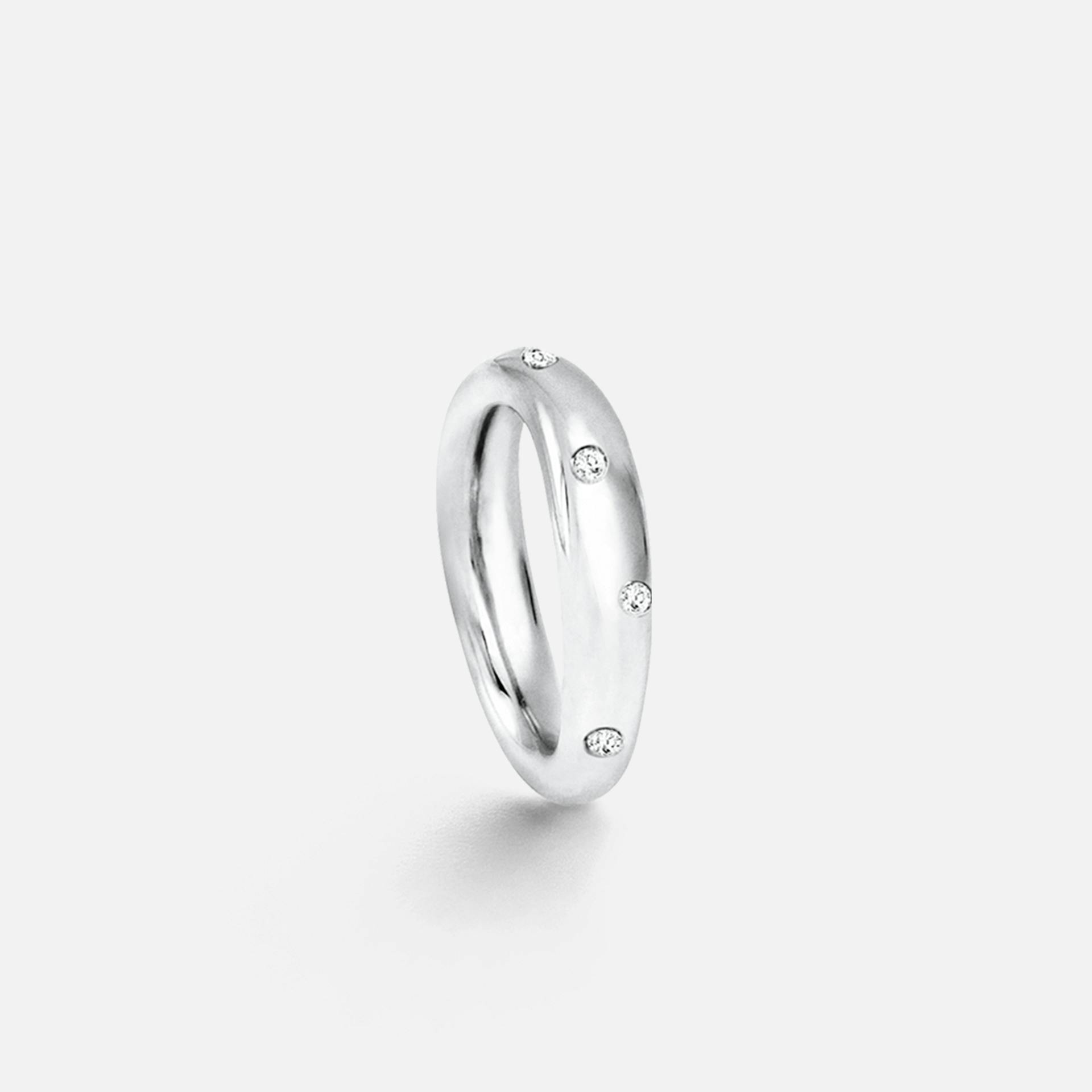 Love ring 4 18k white gold polished and diamonds 0.18 ct. TW. VS.