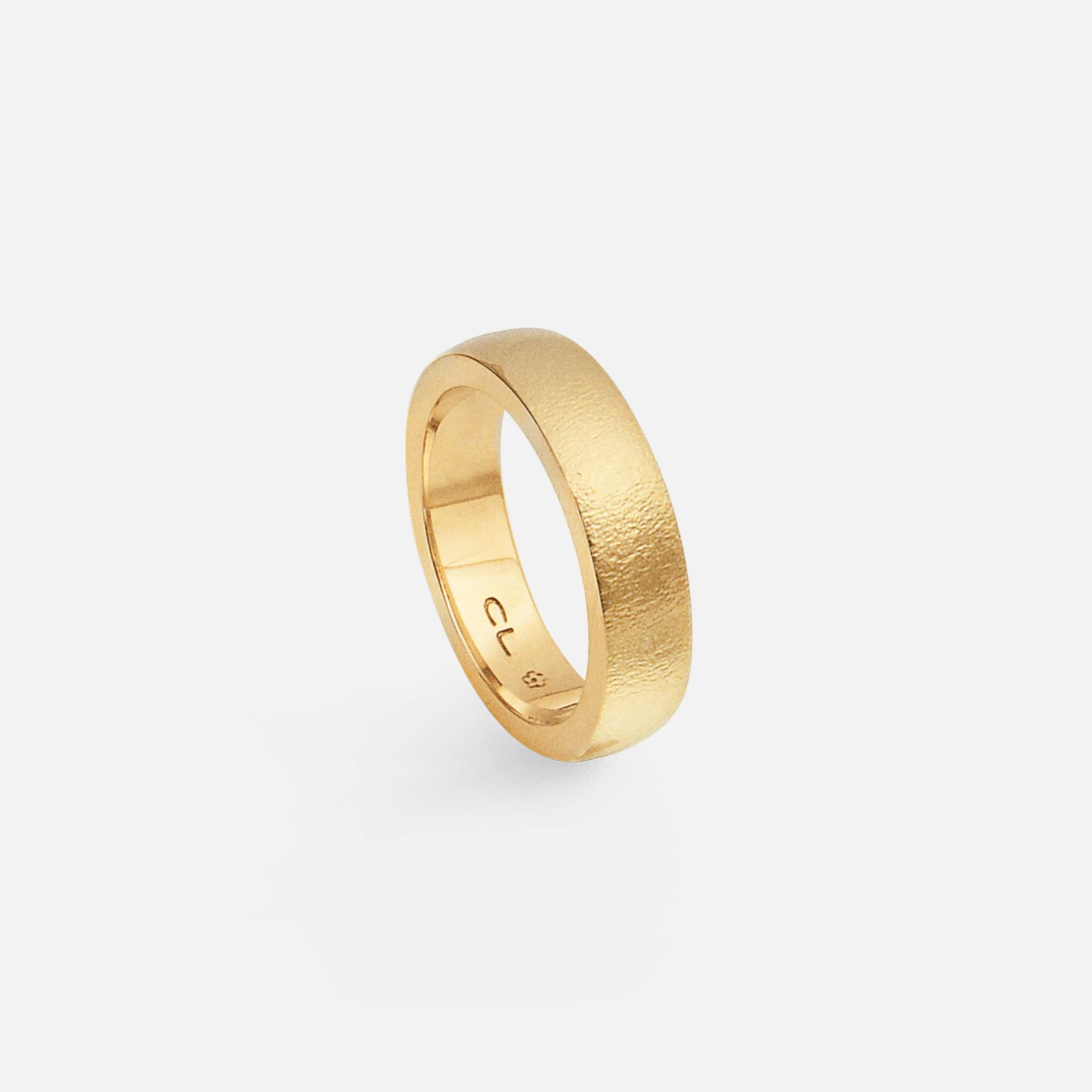 Forever Love mens ring 18k textured gold