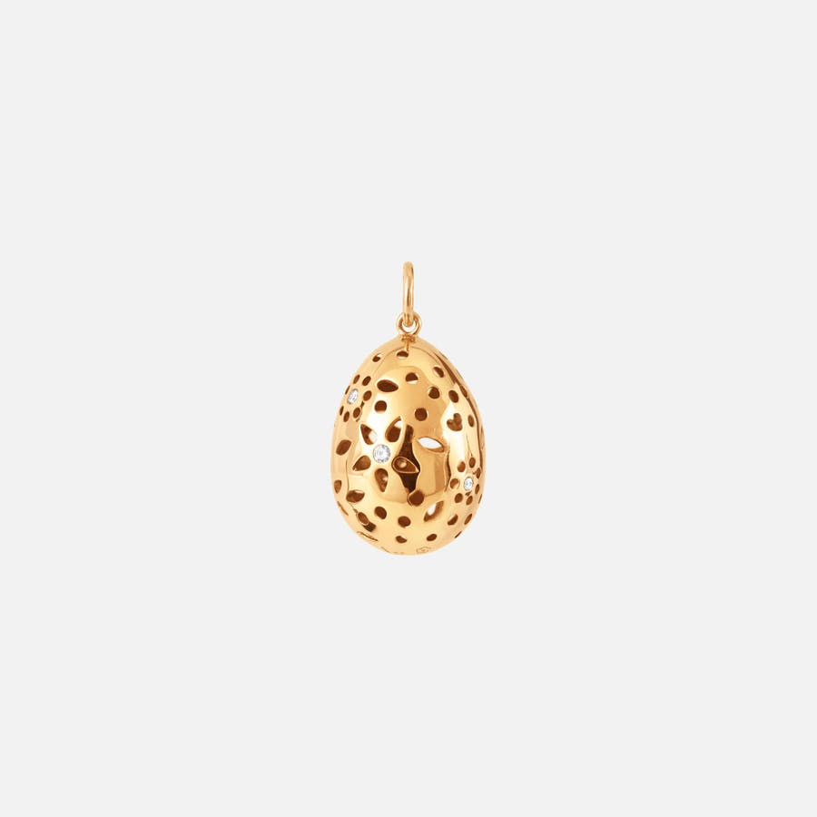 Lace Pendant in 18 Karat Yellow Gold with Diamonds    |  Ole Lynggaard Copenhagen