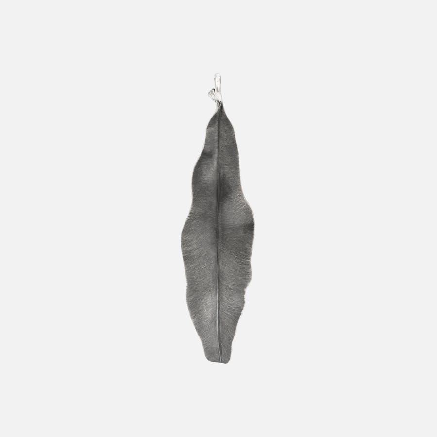 Pendentif 7 cm en Argent Sterling Oxydé 18 Carats Collection Leaves   |  Ole Lynggaard Copenhagen 