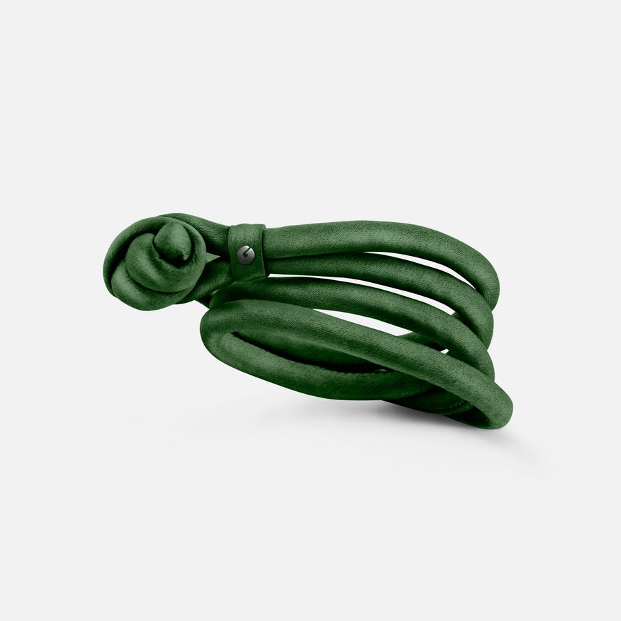 Emerald Green Silk Bracelet for Charms & Pendants |  Ole Lynggaard Copenhagen 