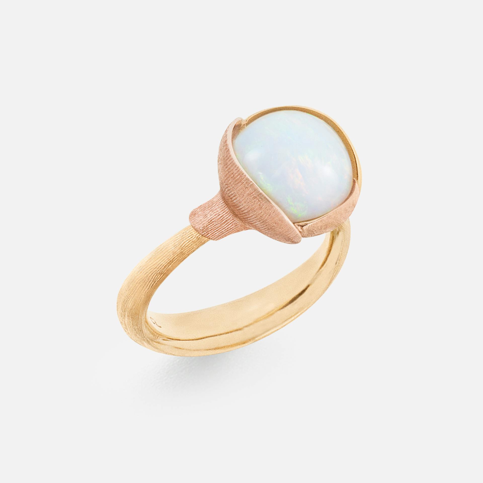 Lotus Ring size 2 in Yellow and Rose Gold with Opal | Ole Lynggaard Copenhagen