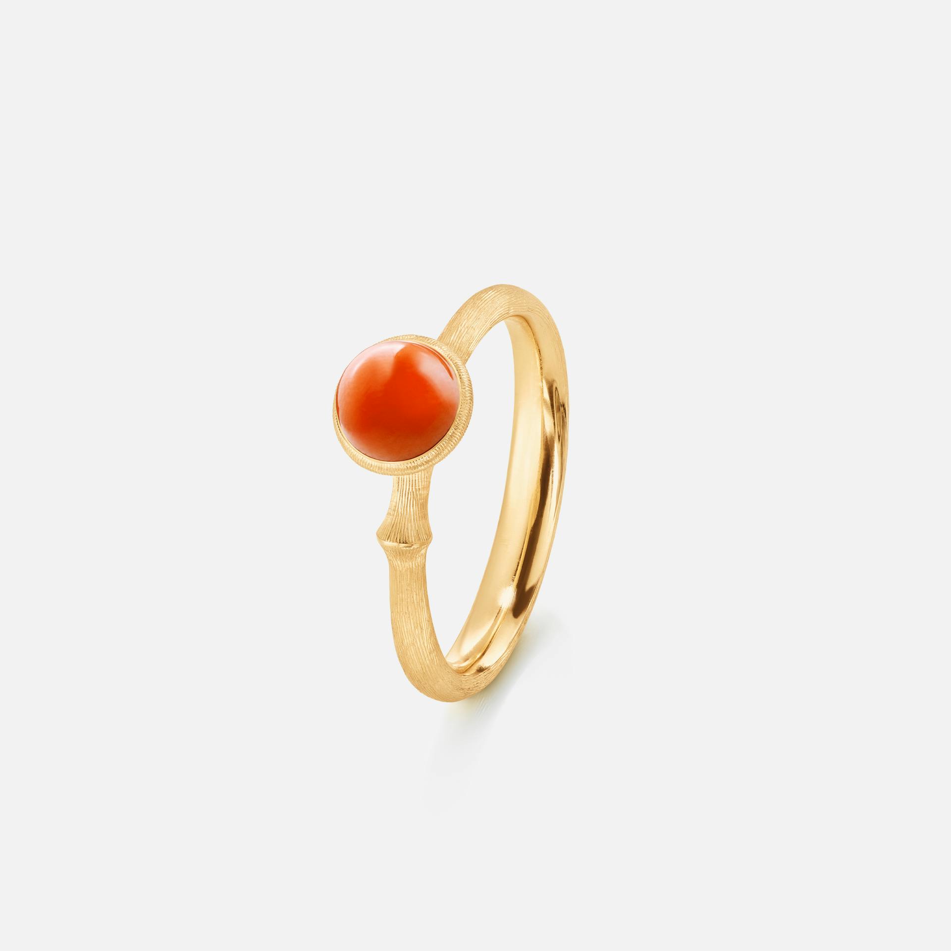 Lotus Ring size 0 in 18 Karat Yellow Gold with Coral  |  Ole Lynggaard Copenhagen