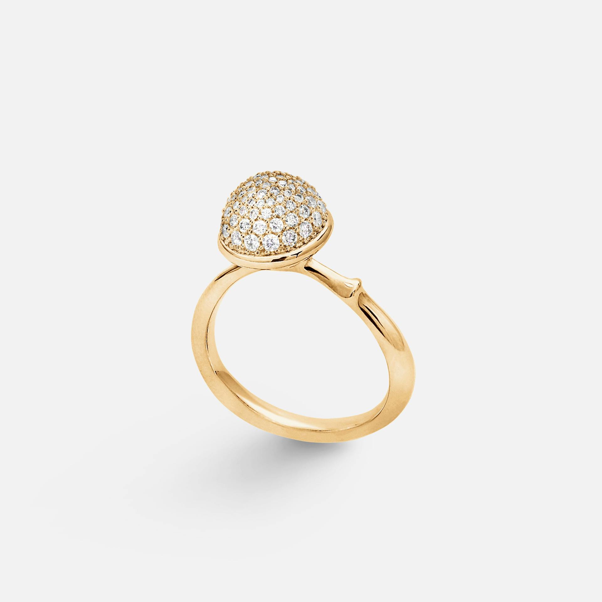 Lotus-ring stor i 18 karat gult guld med diamanter | Ole Lynggaard Copenhagen