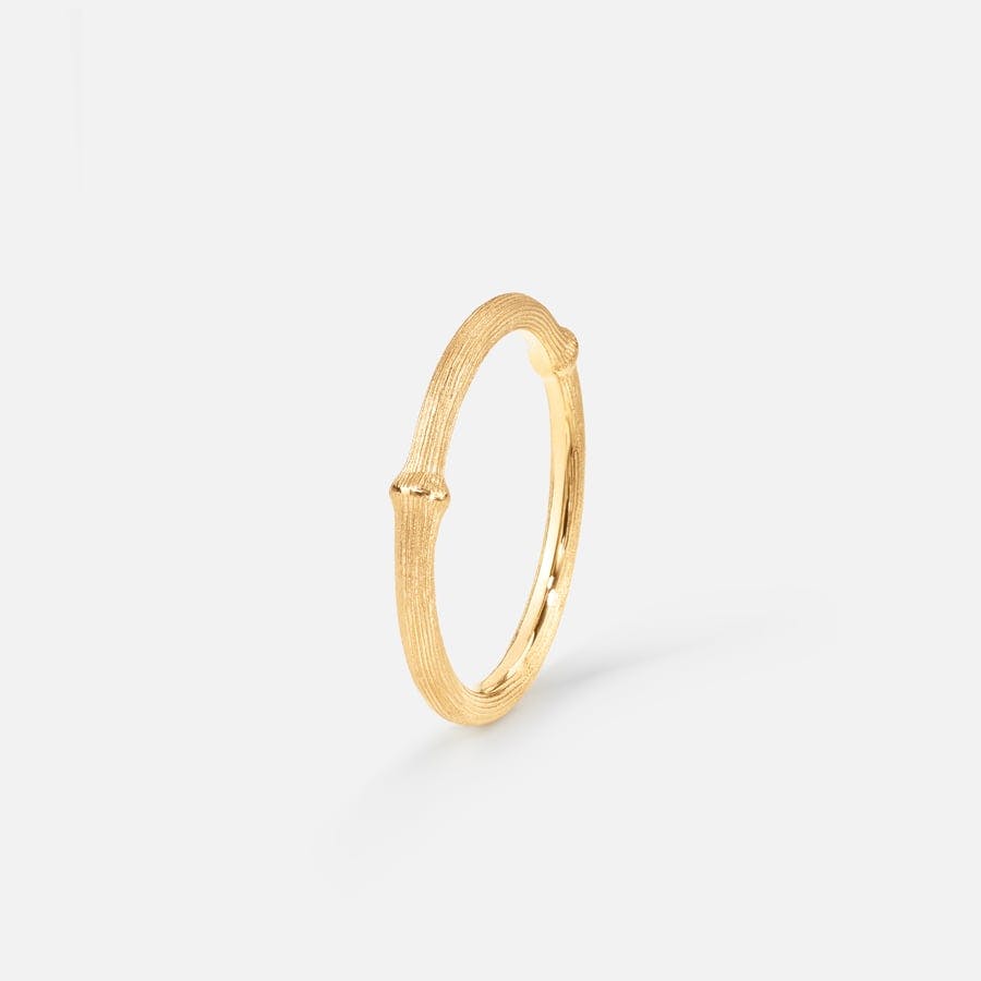 Nature ring I in 750/- Gelbgold  |  Ole Lynggaard Copenhagen 