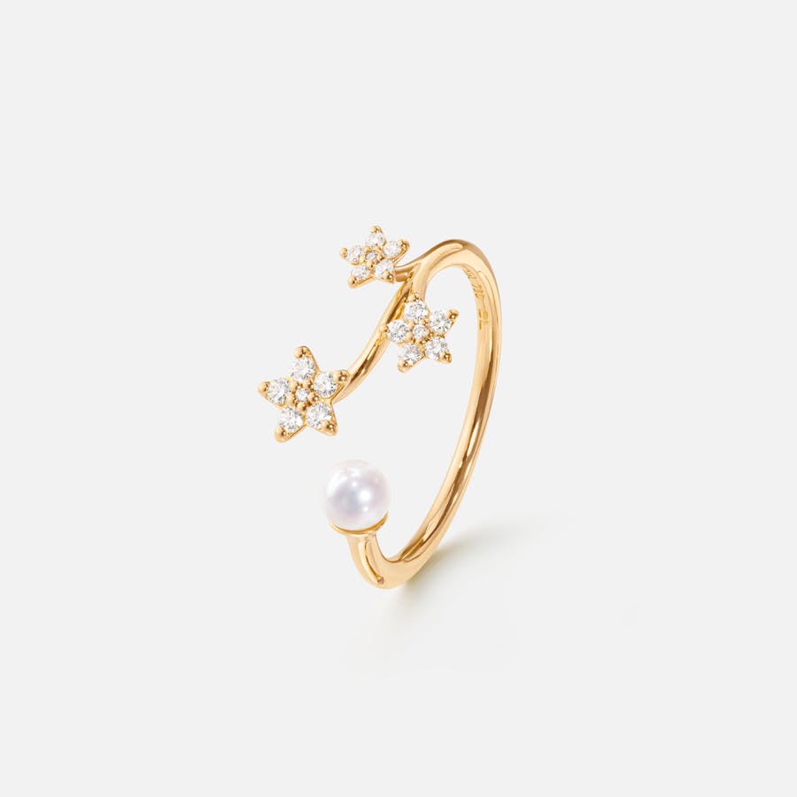 Shooting Stars Ring in Gold with Pearl & Diamonds   |  Ole Lynggaard Copenhagen 