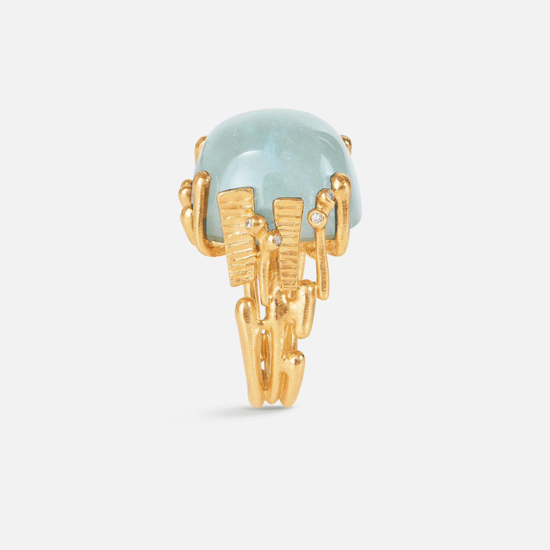 BoHo Ring Large in Gold with Blue-Green Aquamarine and Diamonds | Ole Lynggaard Copenhagen