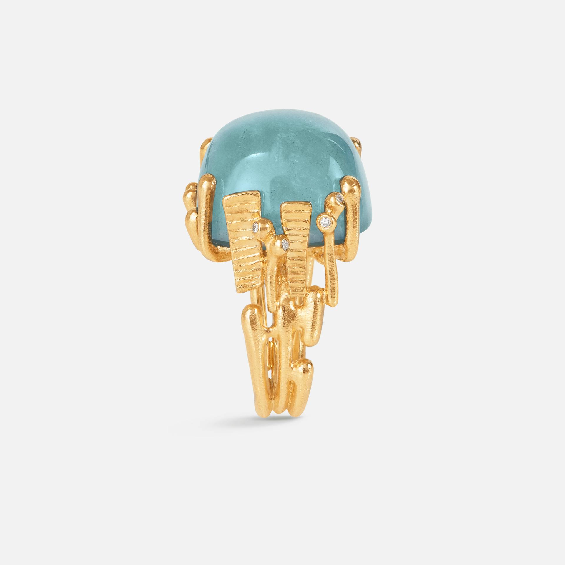 BoHo Ring Large in Gold with Blue-Green Aquamarine and Diamonds | Ole Lynggaard Copenhagen