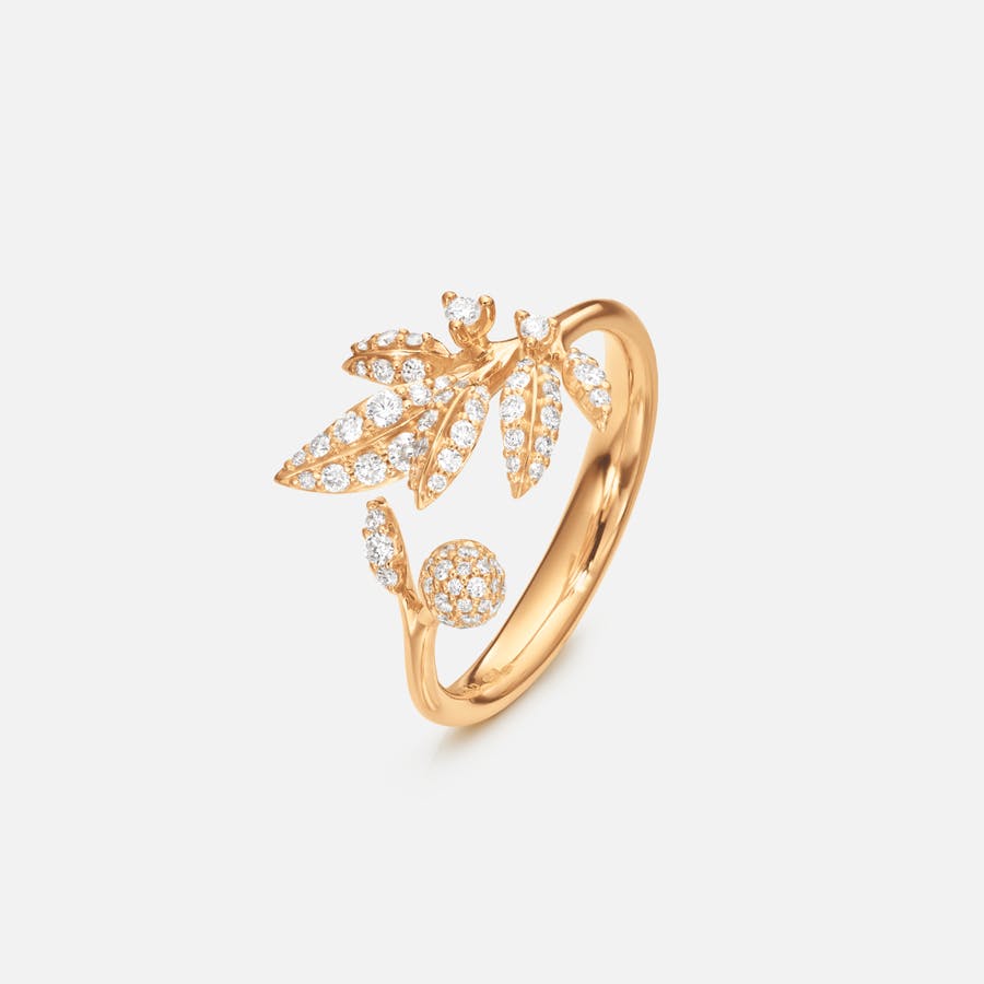 Winter Frost Ring Small in Yellow Gold with Diamonds  |  Ole Lynggaard Copenhagen 