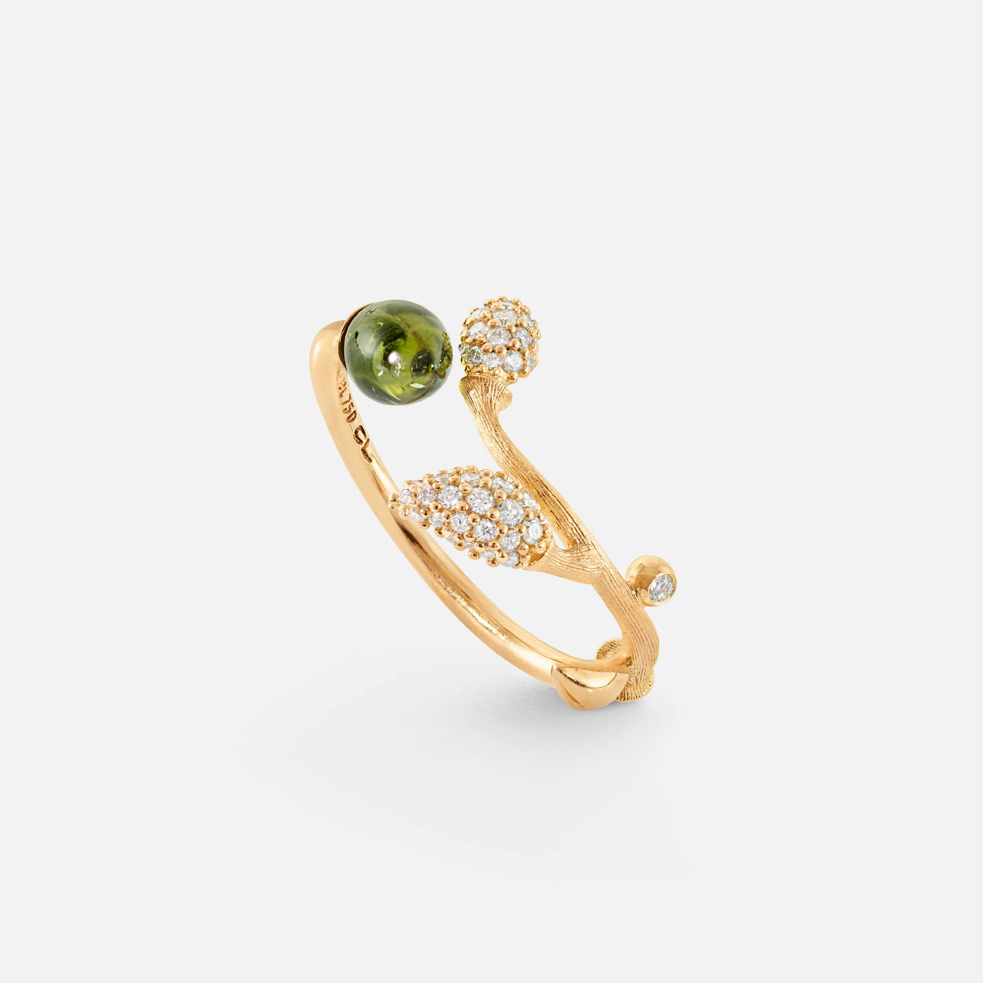 Blooming ring i guld med diamanter og grøn turmalin | Ole Lynggaard Copenhagen