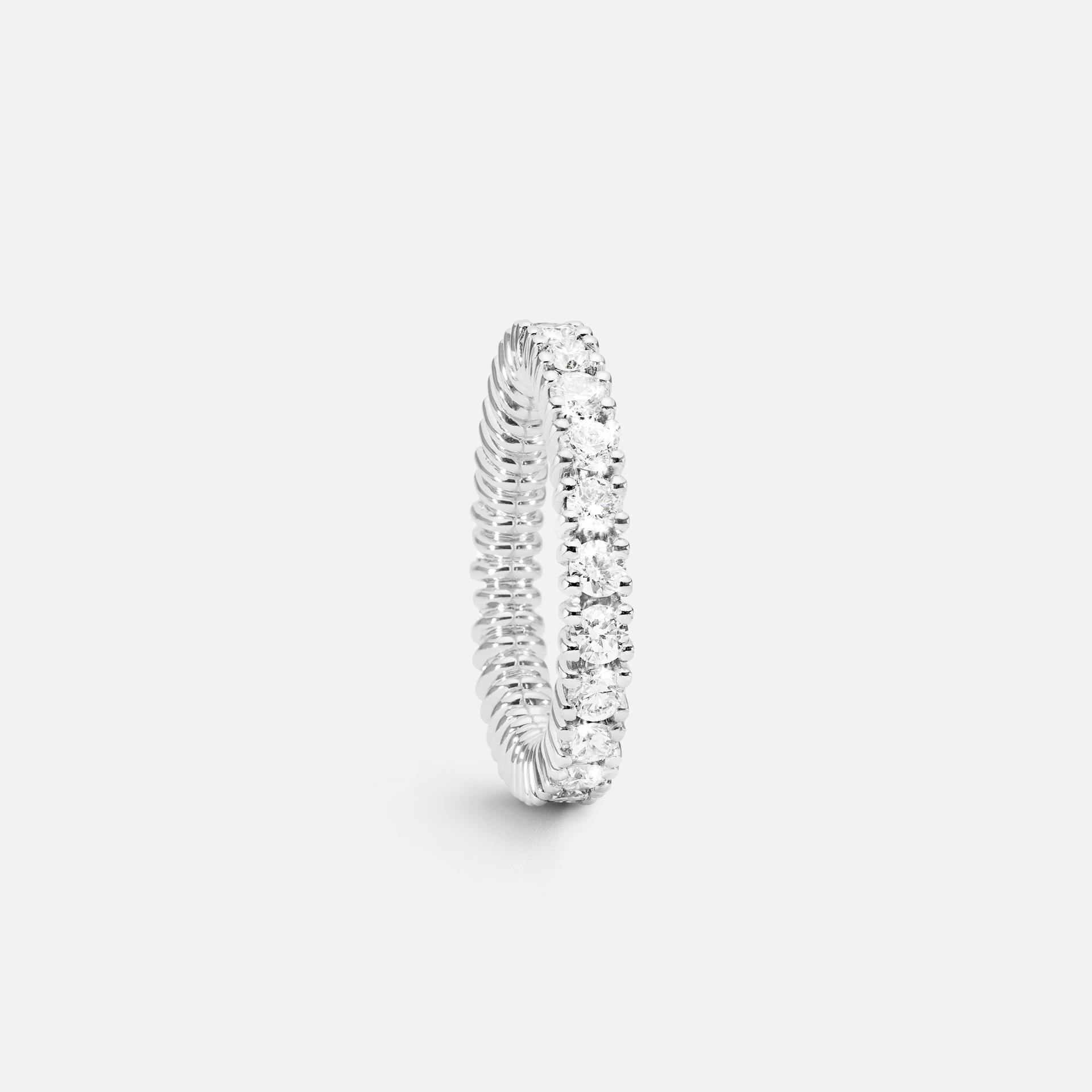 Celebration ring 18k blankt hvidguld med diamanter 1,84-2,08 ct. TW.VS.
