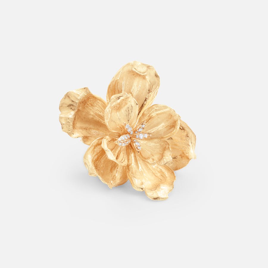 Wild Rose broche i guld med diamanter | Ole Lynggaard Copenhagen