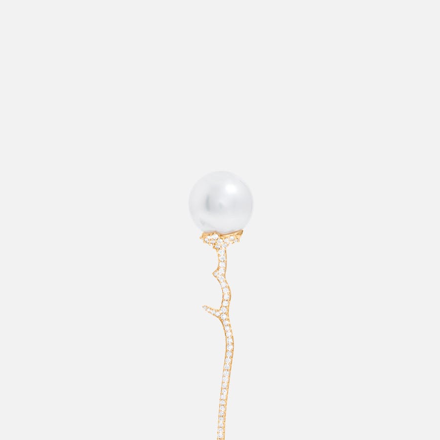 Nature Stem Brooch in Yellow & Rose Gold with Diamonds and Pearl |  Ole Lynggaard Copenhagen 