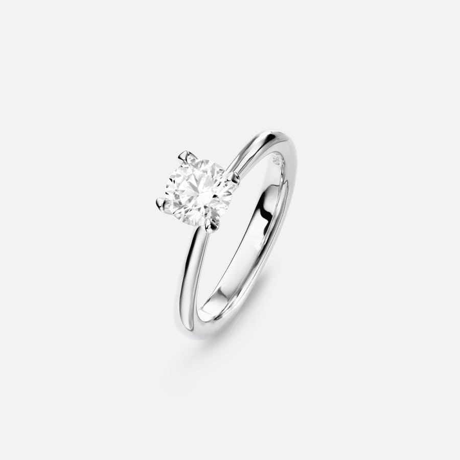 Classic Solitaire Ring Heavy in White Gold with Brilliant Cut Diamond  |  Ole Lynggaard Copenhagen 