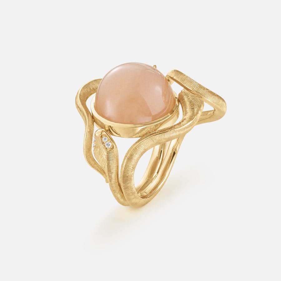 Snakes Ring in 18K Gold with Blush Moonstone and Diamonds  |  Ole Lynggaard Copenhagen 