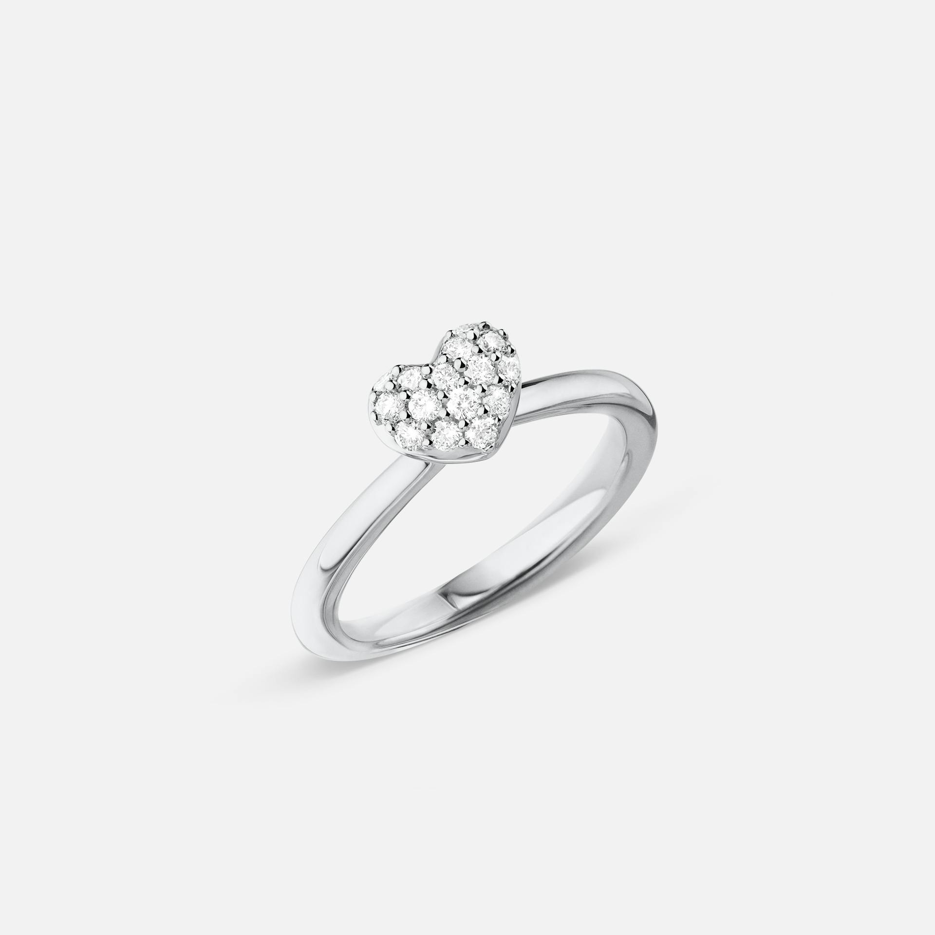 Hearts Polished Pavé Ring Large in White Gold with Diamonds  |  Ole Lynggaard Copenhagen 
