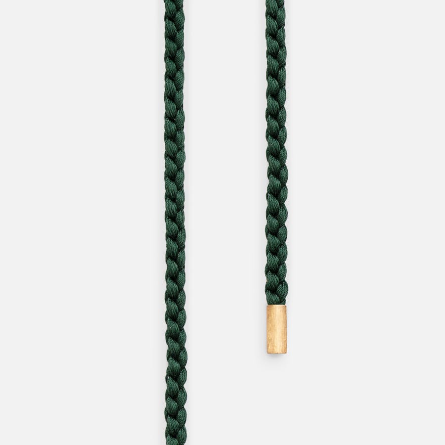 Halskædesnor snoet Mokuba silkesnor mørk grøn med endestykker i 18k guld