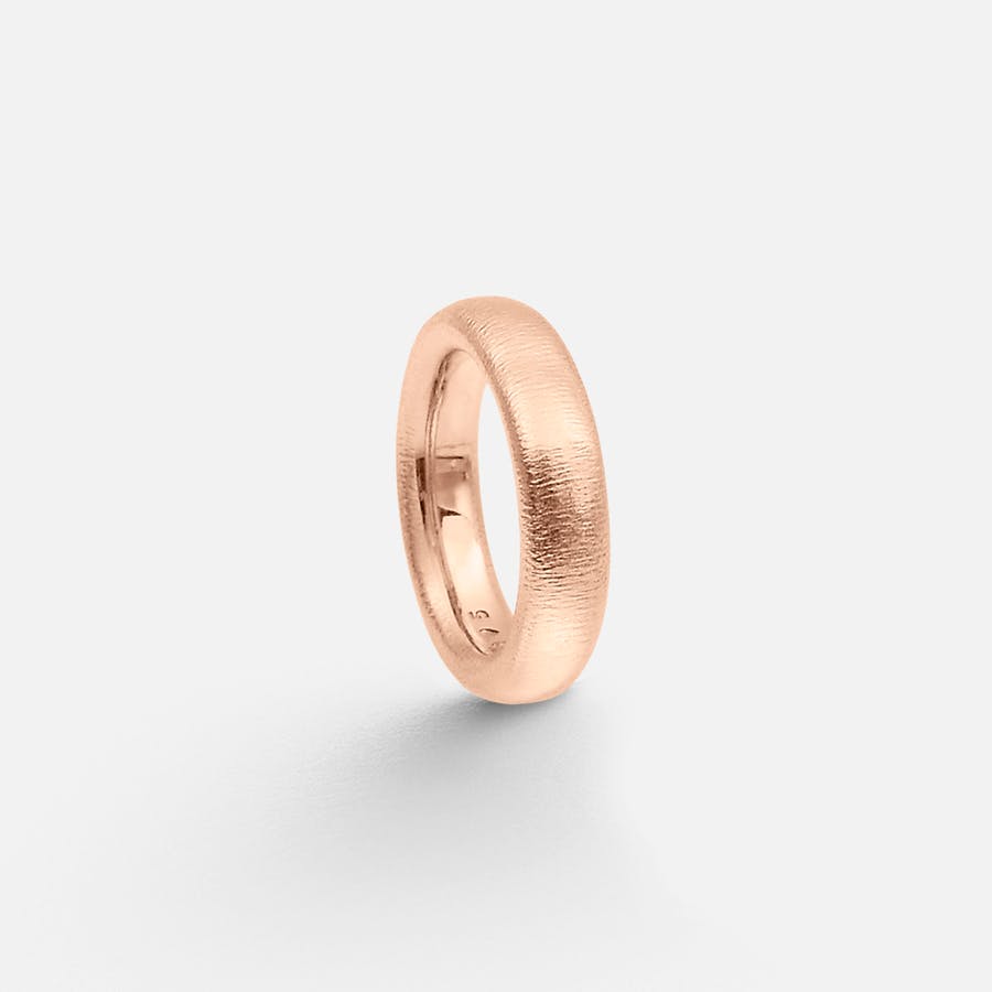 The Ring 5 mm 18k textured rose gold